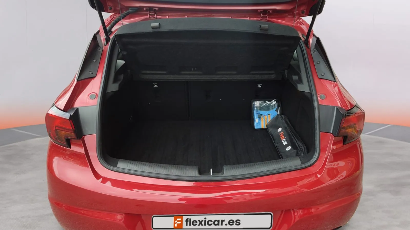 Opel Astra 1.2T SHT GS Line - foto 11